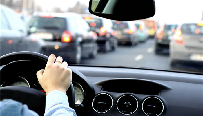 r1234yf is a new type of automotive air-conditioning refrigerant with huge future market space